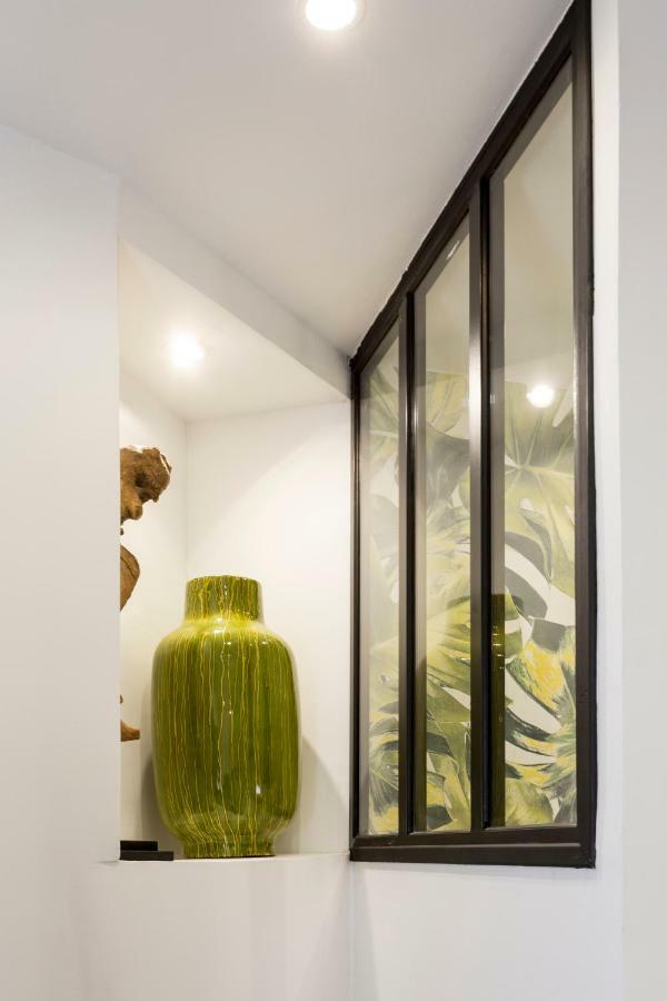 Studio D'Architecte Au Pied De Tour Eiffel Apartment Paris Exterior photo