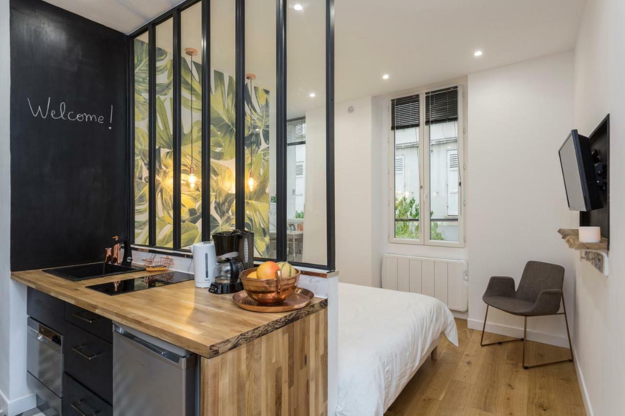 Studio D'Architecte Au Pied De Tour Eiffel Apartment Paris Exterior photo